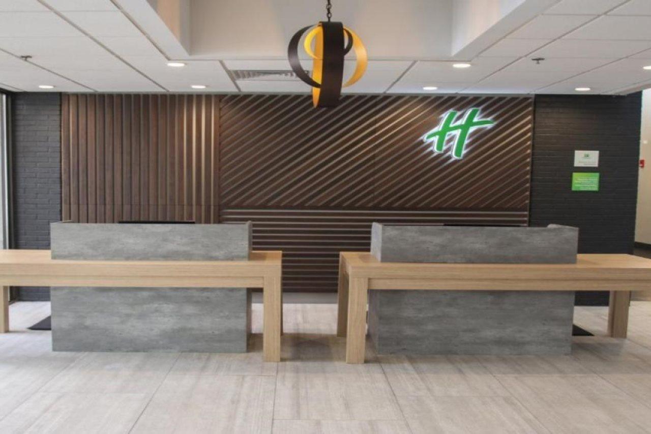 Holiday Inn Roanoke Airport - Conference Ctr By Ihg Luaran gambar